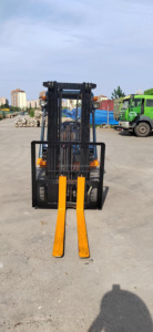 Powerful for Used Duel Fuel Gas/LPG Forklift 3 Ton (1.5t-2.5ton) 1000MM Fork Length <b>Standing</b> Operation Customized CE Approval - Product Image 4