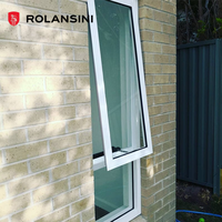 Ventana de aluminio personalizada AS2047 de Australia con marco de madera y mosquitera fija, doble acristalamiento y mecanismo de cadena.