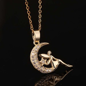 2025 nueva moda chica delicado collar oro <span class=keywords><strong>estrella</strong></span> y Luna circón colgante collar latón oro collar único para mujeres - Product Image 1