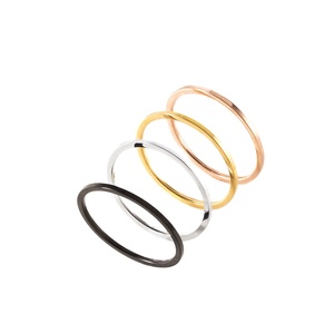 Mestiere Lupo modelli di Esplosione semplice e molto sottile di modo selvaggio coppie modelli femminili anello liscio in acciaio al titanio anello sezione - Product Image 1