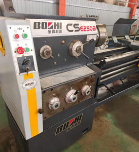 BAOJI <span class=keywords><strong>BOCHI</strong></span> CS6250B 1500mm Gap Beb Machine de tour manuelle Machines-outils mécaniques en métal robustes avec alésage de broche de 82mm - Product Image 2