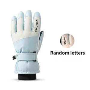 Guantes Cálidos de Invierno Antideslizantes y Resistentes al Frío para Niños, Ideales para Jugar en la Nieve, Guantes de Esquí para Niños Medianos y Grandes - Product Image 4
