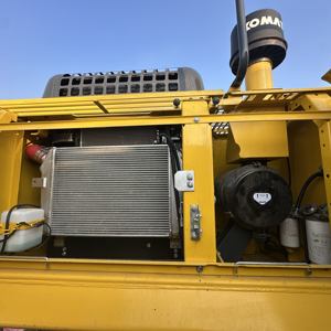 รถขุดไฮดรอลิกแบบตีนตะขาบโคมัตสึ 40 ตัน พร้อมเครื่องยนต์คัมมินส์ กำลัง 257 กิโลวัตต์ ความจุบุ้งกี๋ 2 เมตร สำหรับงานขุดขนาดใหญ่ - Product Image 6