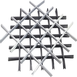 Современная перфорированная решетка из окрашенного в черный цвет алюминия для потолков в больницах, спортзалах, торговых центрах, отелях – влагостойкий металлический ламельный профиль - Product Image 4