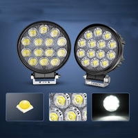 Haute luminosité 4200LM 4.5 pouces rond 14 pièces remorque véhicule LED travail lumière 42W voiture tout-terrain conduite lumière pour camion
