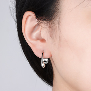 Pendientes de metal con cuentas en forma de lágrima de cobre blanco, diseño original y exclusivo, pendientes versátiles para mujer, gran éxito de ventas. - Product Image 5