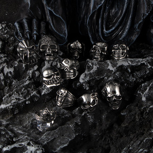 Punk Style Retro Skull <b>Ring</b> In <b>Titanium</b> Steel For <b>Men</b> Fine Polished Stainless Steel Jewelry Gift Occasion - Product Image 3