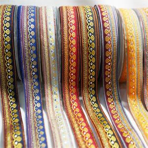 Nastro <span class=keywords><strong>in</strong></span> <span class=keywords><strong>Pizzo</strong></span> con Paillettes Dorate Larghezza 2 cm Bordura <span class=keywords><strong>in</strong></span> <span class=keywords><strong>Pizzo</strong></span> Ricamato Brillante per Decorazione Abbigliamento - Product Image 3