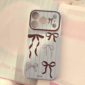 Coque pour iPhone 17 Pro Max, bleu laiteux et marron vintage, coque de téléphone souple antichoc intégrale avec nœud papillon - Product Image 4