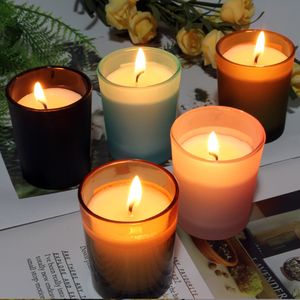 Bougies en verre parfumées à la cire de soja <span class=keywords><strong>romantique</strong></span> exquise sans fumée pour la décoration d'hôtel ou de maison Style élégant pour Noël Nouvel An - Product Image 5