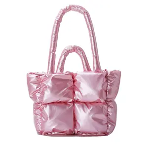 Individuelle Handtasche Hersteller Mode Luxus gepolstert groß Baumwolle weiches Decken Damen Nylon-Puffer-Tote-Taschen