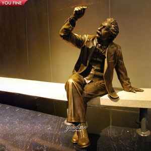 Personalizzato Famoso Antico Fusione di Bronzo <span class=keywords><strong>Albert</strong></span> Einstein Scultura In Metallo Celebrità Statua - Product Image 3