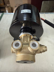 Pompage centrifuge vertical à plusieurs étages immergé de lubrifiants de refroidissement pour machine-outil CNC - Product Image 3