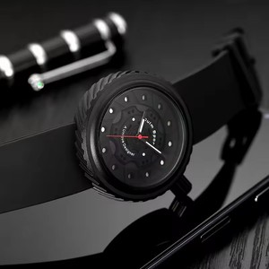 Oulm 5102 rueda de coche esfera redonda diseño hombres relojes correa de silicona reloj impermeable relojes hombre cuarzo deporte hombres relojes de pulsera - Product Image 6