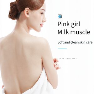 IMAGES Wholesale Beauty 140g Crème Gommante Corporelle Hydratante et Lissante au Lait Naturel, Nettoyante et Exfoliante, Marque Privée - Product Image 4