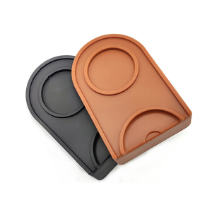 Alfombrilla de manipulación de café de silicona de doble ranura portátil, soporte de manipulación de Espresso antideslizante, almohadilla de presión de frijol duradera para baristas - Product Image 3