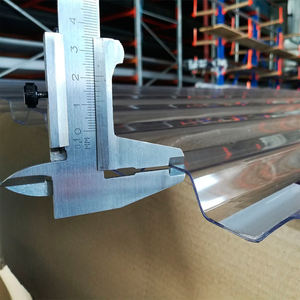 Hojas <span class=keywords><strong>de</strong></span> techo <span class=keywords><strong>de</strong></span> plástico <span class=keywords><strong>de</strong></span> <span class=keywords><strong>policarbonato</strong></span> corrugado para techo aislante UV <span class=keywords><strong>Precio</strong></span> <span class=keywords><strong>por</strong></span> <span class=keywords><strong>metro</strong></span> cuadrado - Product Image 1