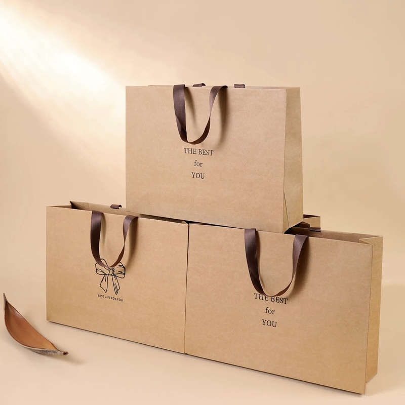 Cheap Green Customised Paper Bags with
