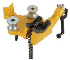 H402 Chain Vise Chain Vise with a Capacity of 1-5 Inches - Product Image 1