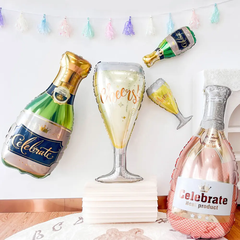Doğum günü romantik gece gelin duş bekarlığa veda kutlamaları parti malzemeleri şampanya şişesi şarap bardağı folyo balonlar
