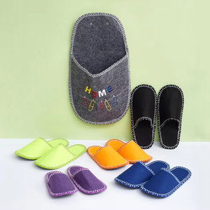 Chaussons d'intérieur en <span class=keywords><strong>feutre</strong></span> de haute qualité et bon marché en gros Nouveau design pour hôtel - Product Image 1