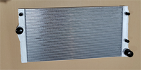 Accessoires de pièces automobiles Échangeur de chaleur Offre Spéciale de haute qualité 1740699 radiateur de voiture