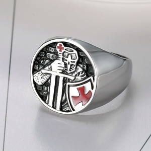 Anillo de Acero Inoxidable al por Mayor con Cruz Roja, Caballeros Templarios, Casco de Guerrero y Escudo, Joyería - Product Image 3