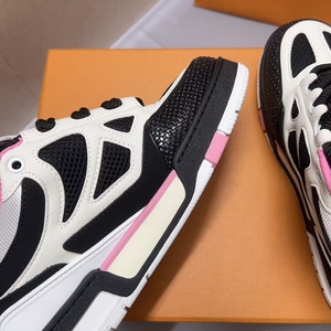 Customized Evergreen for Men and Women Basketball Style Shoes Color clashing Stylish Classic Top Quality Anti-slip - Product Image 5