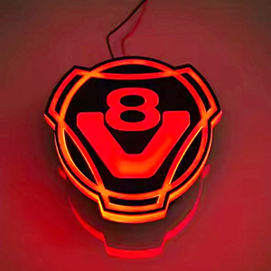 Badge lumineux LED coloré avec logo <span class=keywords><strong>V8</strong></span> 24V pour camion lourd <span class=keywords><strong>Scania</strong></span>, compatible avec la calandre avant. - Product Image 3