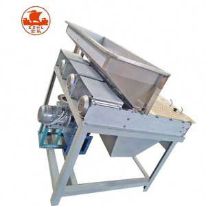 Off sans eau 600 kg/h mini machine à éplucher les arachides sèches - Product Image 6