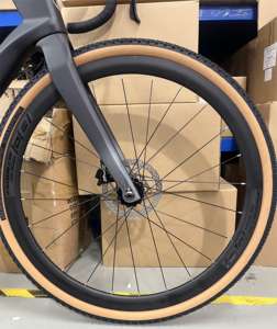 <span class=keywords><strong>Bicicleta</strong></span> Todoterreno de Fibra de Carbono GRAVEL-V3 de 24 Velocidades para Carreras con Freno de Disco y Eje Pasante con Cableado Interno Completo - Product Image 3