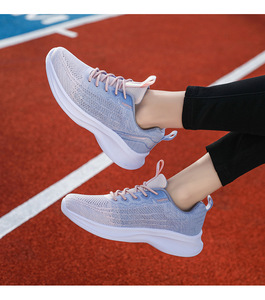Chaussures à cinq doigts, chaussettes de sport pour la plage, la navigation de plaisance, le surf, la remise en forme en intérieur, chaussettes d'hiver et d'été, unisexe, tissu extensible, maille respirante - Product Image 4