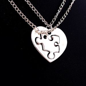 Amant Jumelé Couple En Acier Inoxydable Pendentifs <span class=keywords><strong>Collier</strong></span> Coeur Puzzle Colliers pour Amant Femme Homme Amis Famille <span class=keywords><strong>Collier</strong></span> <span class=keywords><strong>Collier</strong></span> - Product Image 2