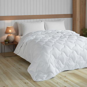 Couette d'hôtel de la série Flora, technologie matelassée en microfibre, confort et durabilité supérieurs - Product Image 3