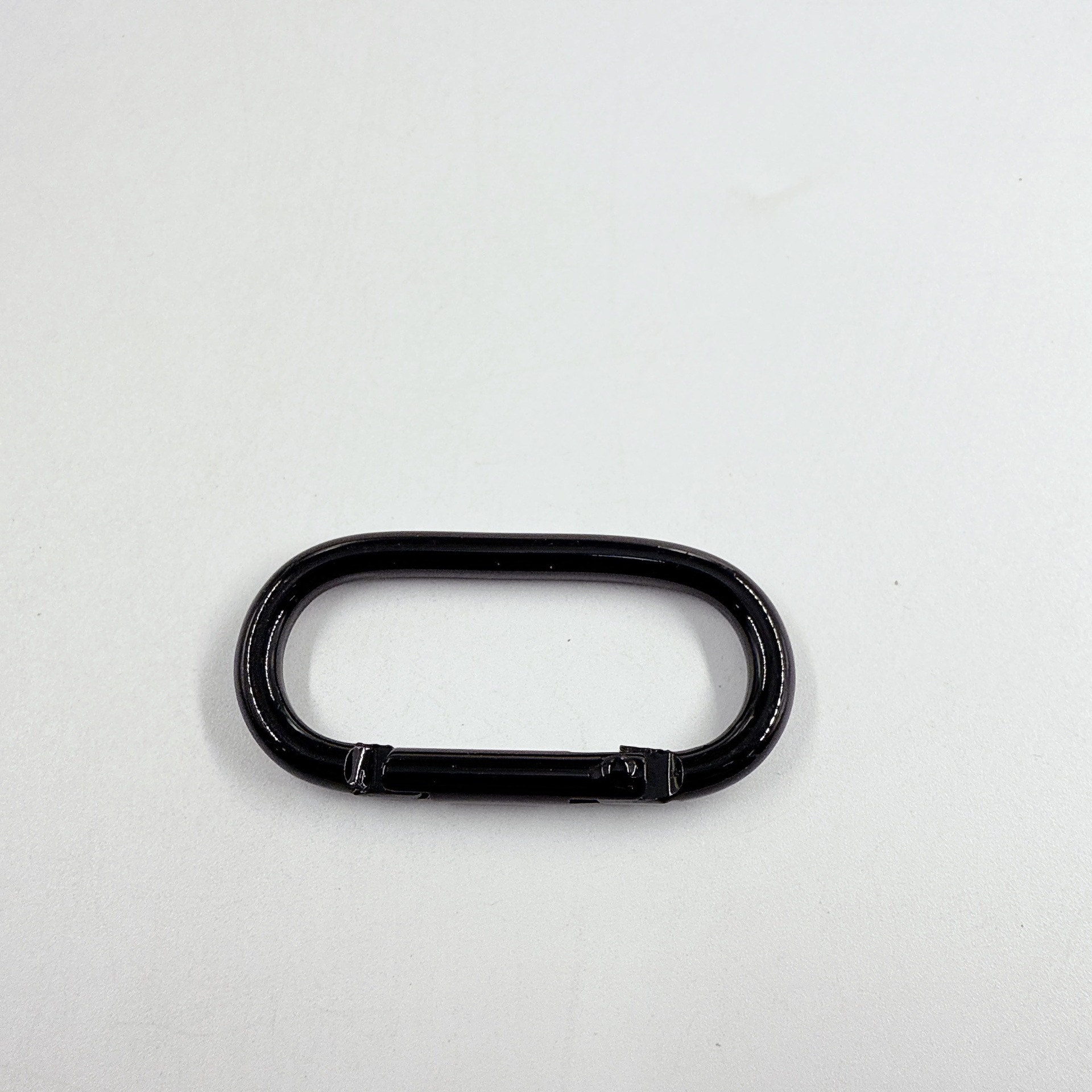 Black lacquered track No. 5