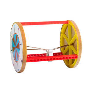 Voiture rotative pour élèves du primaire, matériel scientifique et technologique, petits objets d'expérimentation scientifique, matériel scientifique artisanal pour la maternelle - Product Image 1