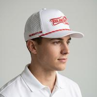 Casquette de baseball trucker sportive respirante et imperméable avec logo brodé personnalisé, patch tissé, corde et perforations découpées au laser, 5 boutons-pression