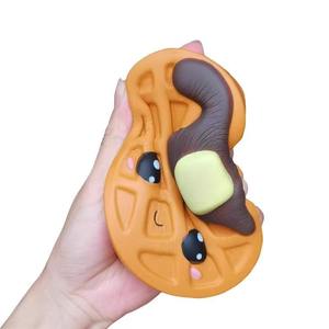 <span class=keywords><strong>Jouet</strong></span> anti-stress Kawaii style alimentaire, en forme de pizza, pain ou gâteau, <span class=keywords><strong>jouet</strong></span> à presser en PU à rebond lent, cadeau pour adultes et enfants - Product Image 4