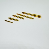 Fiches bananes à ressort Hongsheng-Connexions sécurisées et sûres pour les bornes empilables à connexion rapide AI/ML 4mm avec fils conducteurs