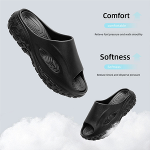 รองเท้าแตะผู้ชายกันลื่นน้ำหนักเบามีโลโก้ออกแบบได้ตามต้องการสำหรับฤดูหนาว - Product Image 2