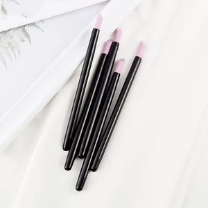 Stylo de manucure en pierre de quartz pour le nettoyage des cuticules, lime à ongles portable, repousse-cuticules et outil de coupe - Product Image 1
