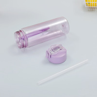 Nouveau couvercle Pop tasse en plastique Portable Sports de plein air espace tasse PET portable avec loquet paille tasse en gros