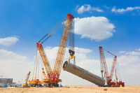 Grue sur chenilles robuste Quantum XGC88000, hauteur de levage maximale de 144 m pour le levage de dômes et de réservoirs de grande taille