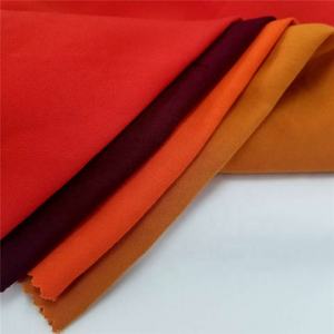 Tessuto Challis in Viscosa <span class=keywords><strong>100</strong></span>% Tinto in Tinta Unita, Tessuto in Rayon <span class=keywords><strong>100</strong></span>% di Alta Qualità, Colore Solido, Tessuto PD in Rayon Filato - Product Image 6