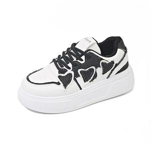 Chaussures de sport de haute qualité 2026 à semelle épaisse, décontractées, respirantes et anti-odeurs pour femmes - Product Image 5