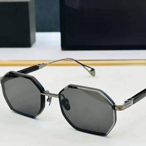 Gafas de sol polarizadas sin montura poligonales de lujo de alta gama, ideales para la conducción de hombres en el ámbito empresarial, gafas de sol con protección UV - Product Image 1