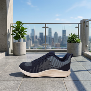 Zapatillas de Running Azul Marino para Hombre con Suela Blanca y Parte Superior Texturizada en Caja - Product Image 3
