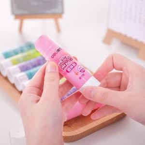 กาวแท่งสีเจลลี่ ยี่ห้อเดลี่ ผลิตจากวัสดุ ACR สำหรับนักเรียนและเด็ก ใช้สำหรับงานประดิษฐ์ - Product Image 2