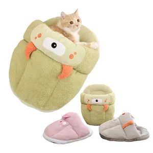 2023 nuevo diseño lindos zapatos en forma de felpa suave para gato cama para perros pequeños cama semicerrada para gatos cama de cueva cálida para dormir para gatos