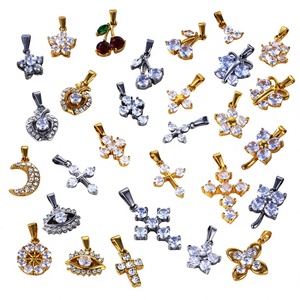 Pendentif Breloque en Acier Inoxydable avec Cristal, Motifs Fleur, Croix, Lune, Œil, Bijou Plaqué Argent et Or pour Cadeau et Fête - LE MEILLEUR DES PRODUITS - Product Image 4